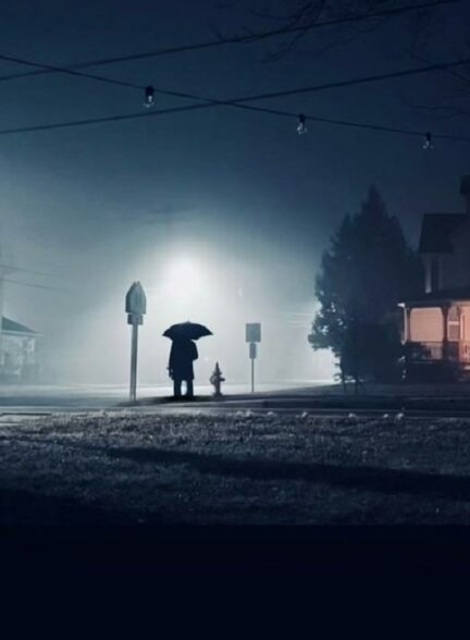 مردی با چتر سیاه